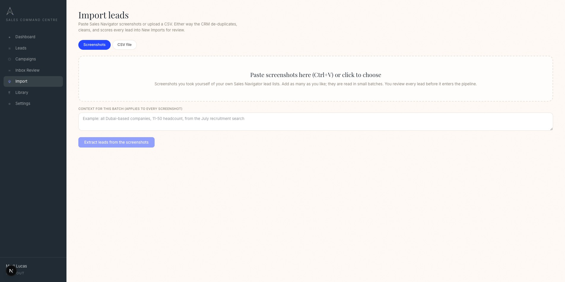 Import screen that extracts leads from Sales Navigator screenshots or a CSV